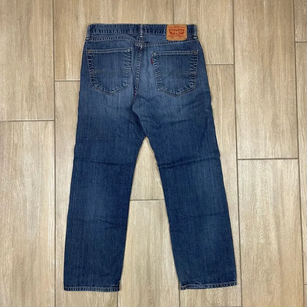 Levi's 505 Regular Fit Jeans Mens 34x30 Straight Leg Medium Wash Denim Classic